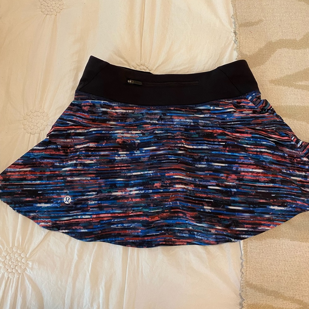 Lululemon skirt size 2